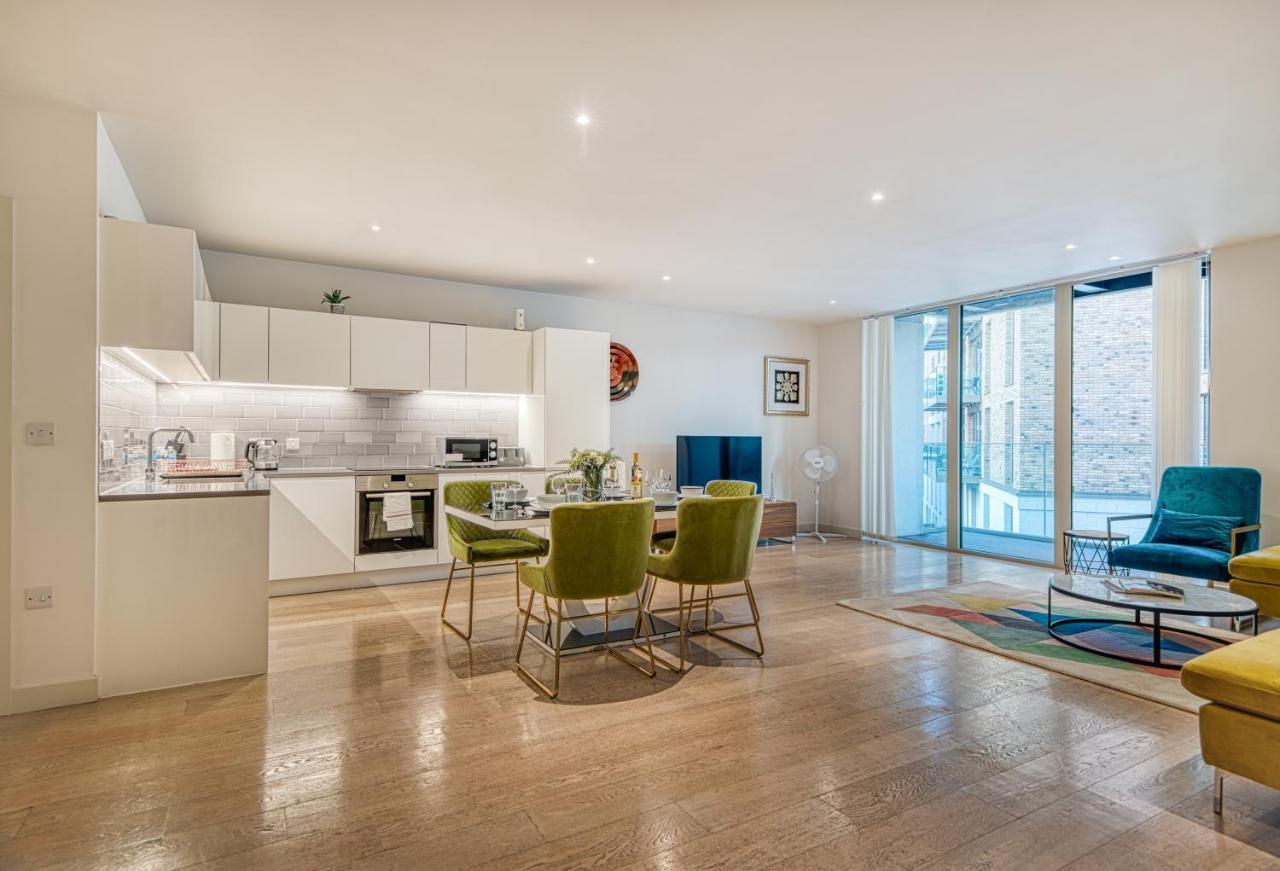 Austin David Apartments Royal Wharf لندن المظهر الخارجي الصورة