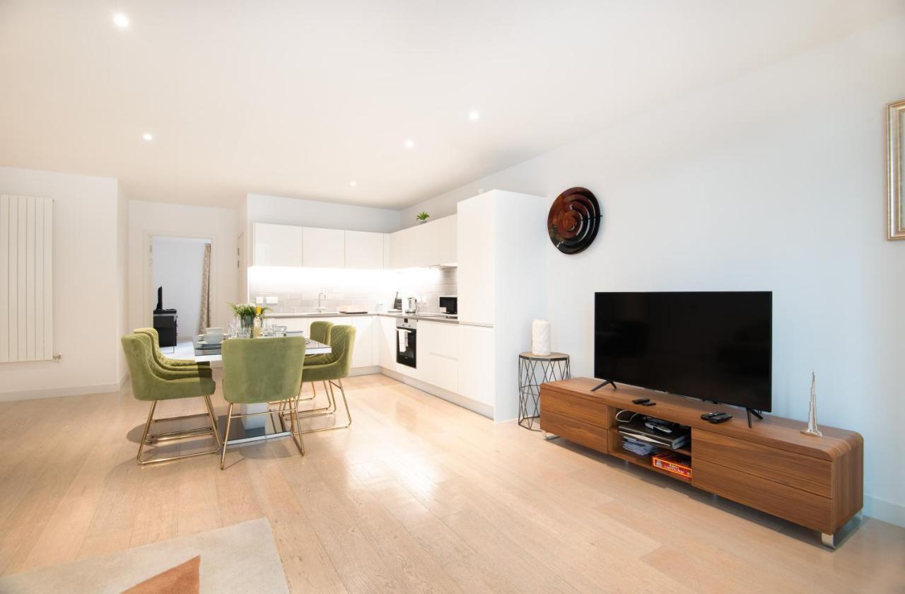 Austin David Apartments Royal Wharf لندن المظهر الخارجي الصورة